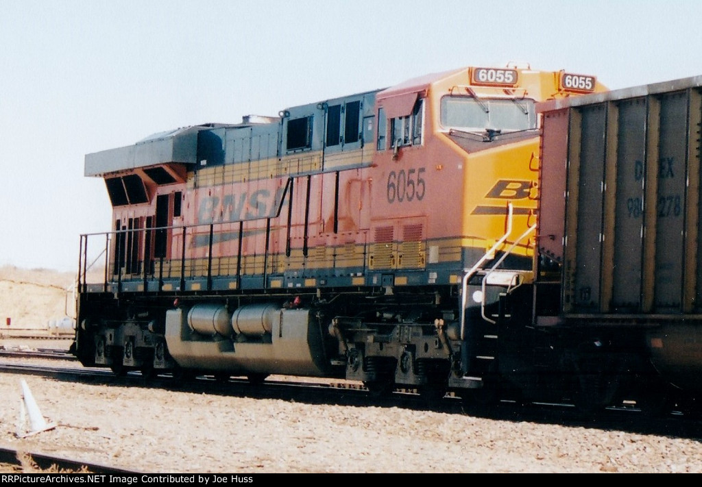 BNSF 6055 DPU